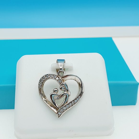 "925 Sterling Silver CZ Beautiful Pendant for Women, 1USPAR4020 - Picture 2 of 10